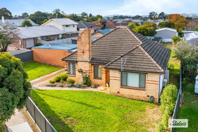 4 George Road, Ararat VIC 3377