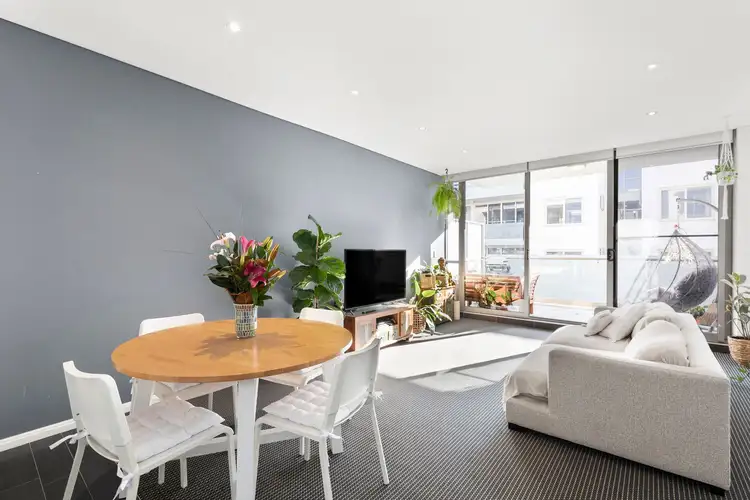 250/2 Firetail Drive, Warriewood NSW 2102