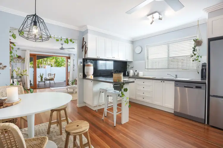 38 Sydney Street, Labrador QLD 4215