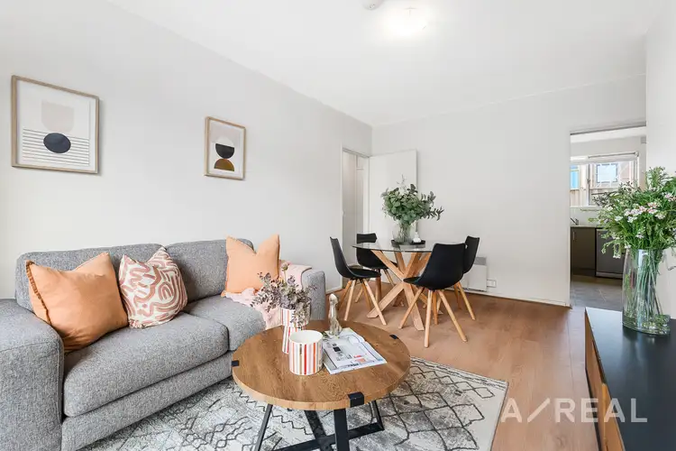 2/2 Raleigh Street, Footscray VIC 3011