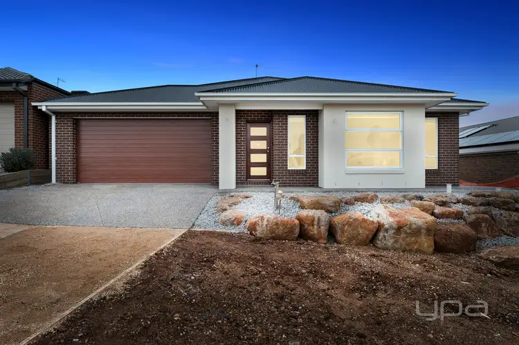 18 Halletts Way, Bacchus Marsh VIC 3340