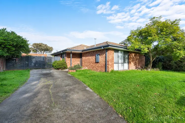 Second view of Homely house listing, 8 Trivalve Court, Traralgon VIC 3844