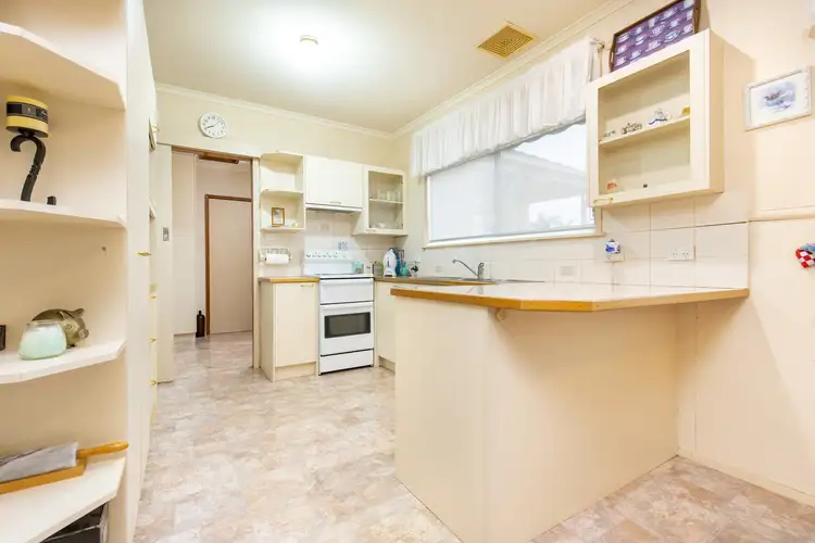 Third view of Homely house listing, 5 Linton Court, Mildura VIC 3500