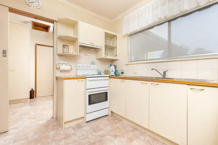 Fourth view of Homely house listing, 5 Linton Court, Mildura VIC 3500