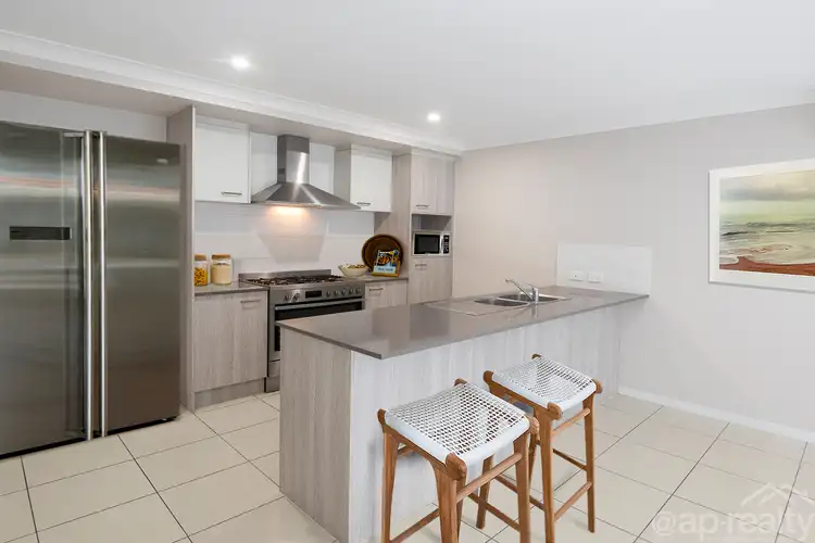 Second view of Homely house listing, 1 Glendale Crescent, Heathwood QLD 4110