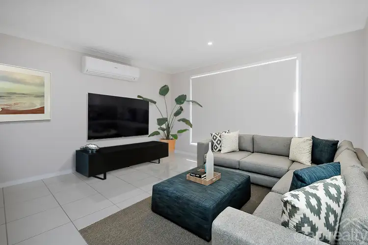 Third view of Homely house listing, 1 Glendale Crescent, Heathwood QLD 4110