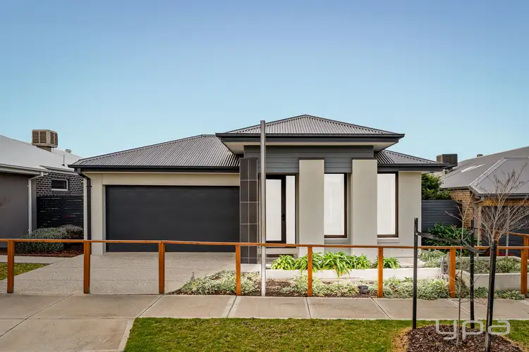 Main view of Homely house listing, 5 Irvine Rise, Werribee VIC 3030