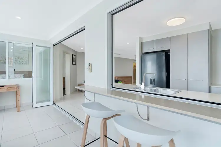 Fifth view of Homely unit listing, 9/21 Digger Street, Cairns North QLD 4870