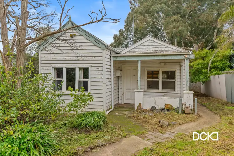 36 Quick Street, Long Gully VIC 3550