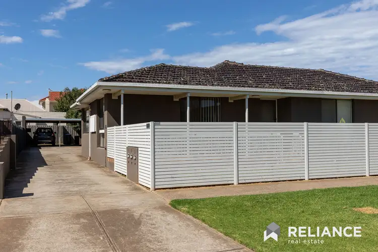 2/62 Wedge Street South, Werribee VIC 3030