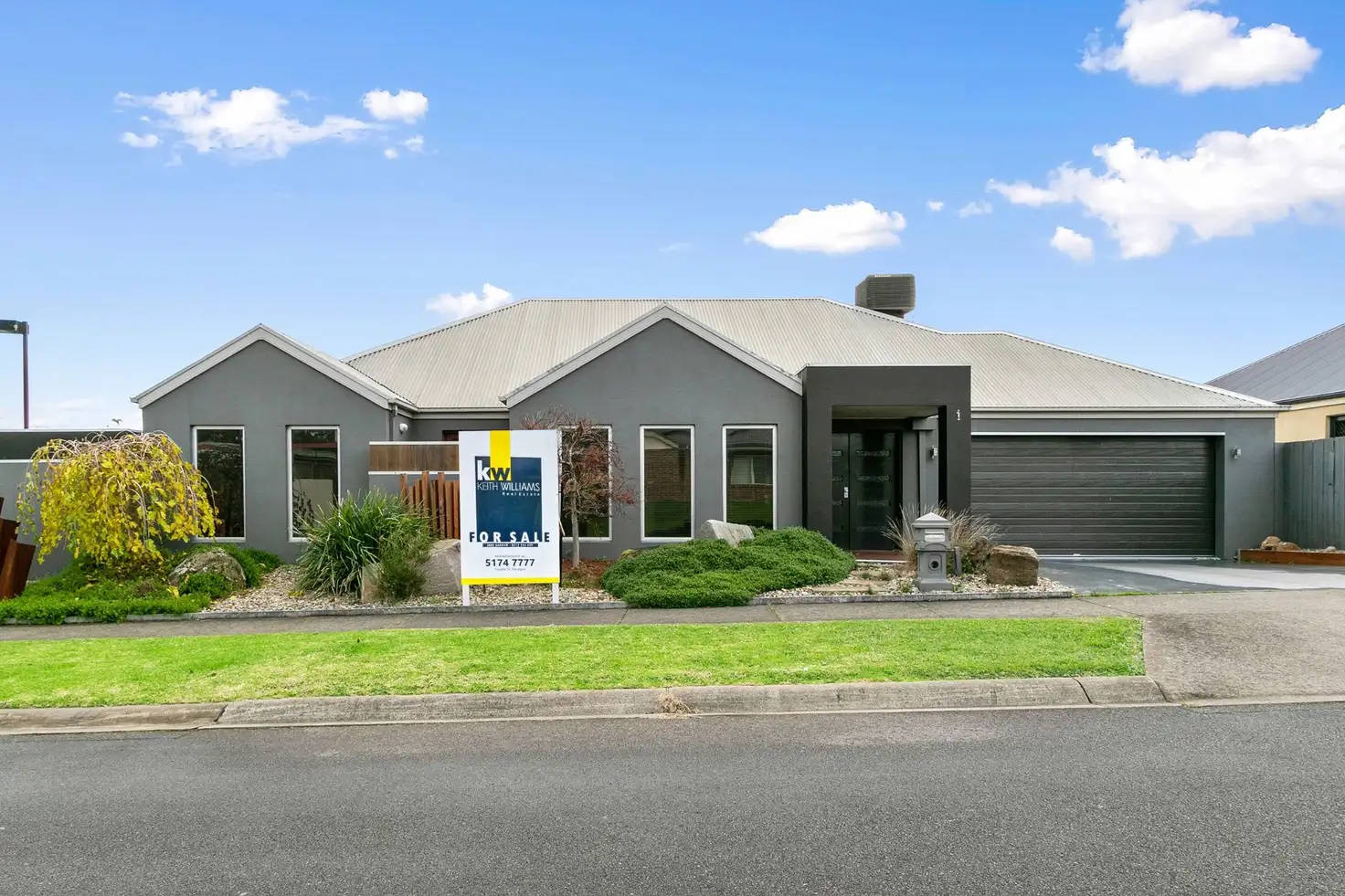 Main view of Homely house listing, 1 Lakeview Lane, Traralgon VIC 3844