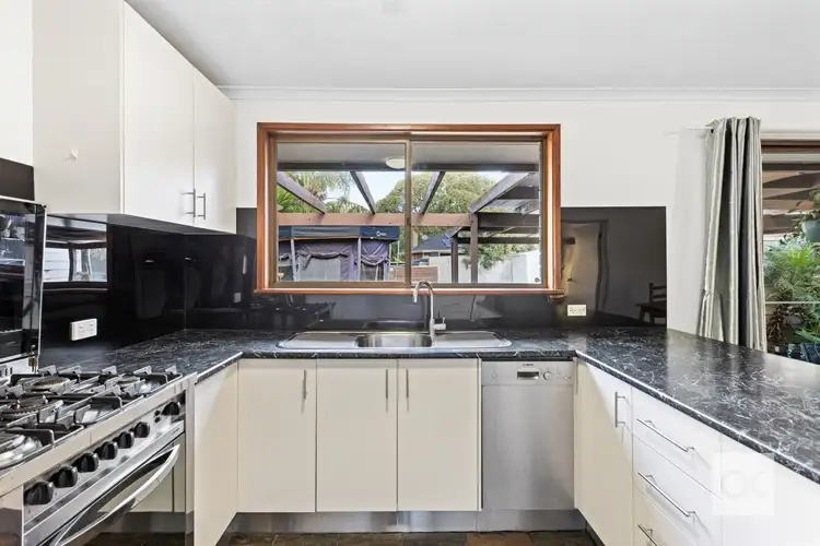 14 Shiraz Avenue, Hackham SA 5163