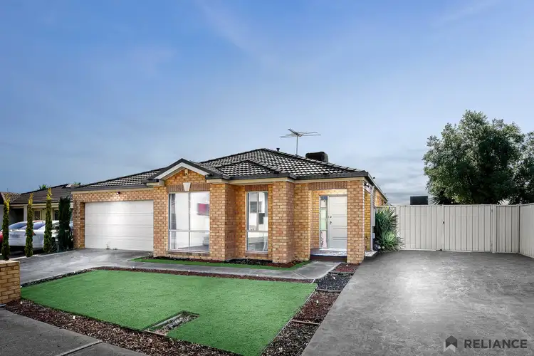 48 Featherhead Way, Harkness VIC 3337