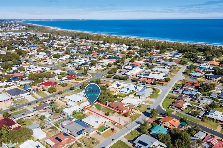 30 Tangadee Road, Golden Bay WA 6174