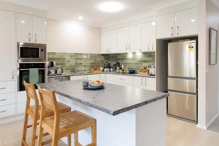 Fourth view of Homely townhouse listing, 9C Akuna Avenue, Tallangatta VIC 3700
