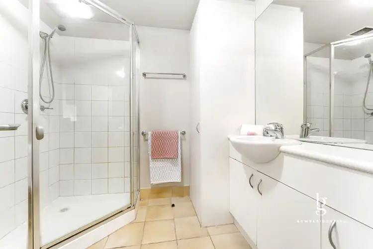 Sixth view of Homely apartment listing, 5705/570 Lygon Street, Carlton VIC 3053