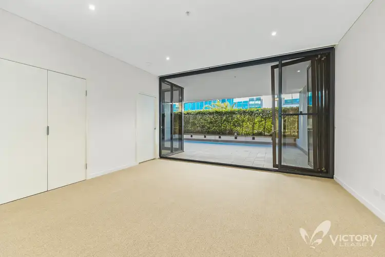 709/4 Waterways Street