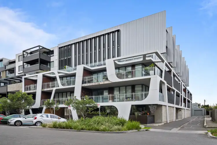 102/115 Nott Street, Port Melbourne VIC 3207