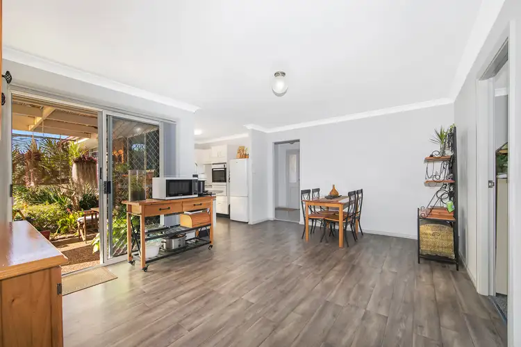 Sixth view of Homely house listing, 5 Brickendon Avenue, Mardi NSW 2259