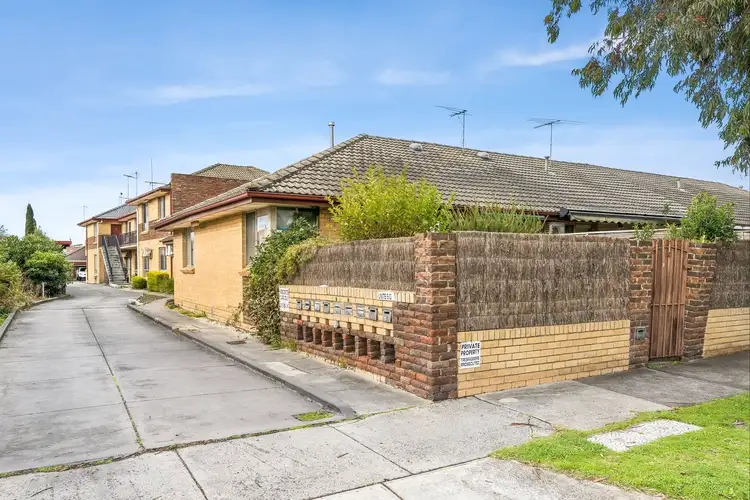 Fifth view of Homely unit listing, 10/12-16 Surrey Street, Pascoe Vale VIC 3044