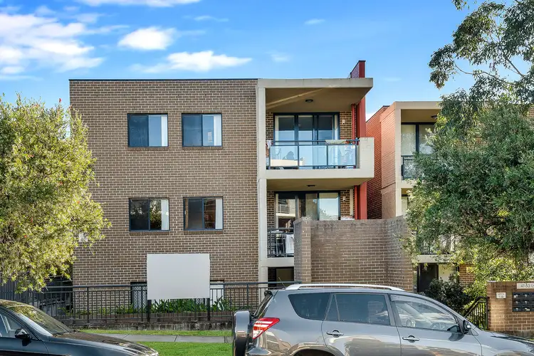 12/47 Lydbrook Street, Westmead NSW 2145