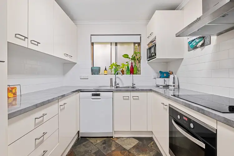 4 Shropshire Close, Old Reynella SA 5161