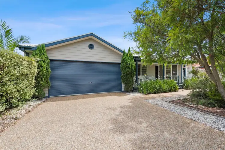 22 Country Club Drive