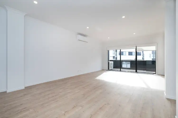 Third view of Homely townhouse listing, 87 Kavanagh Crescent, Keilor Downs VIC 3038