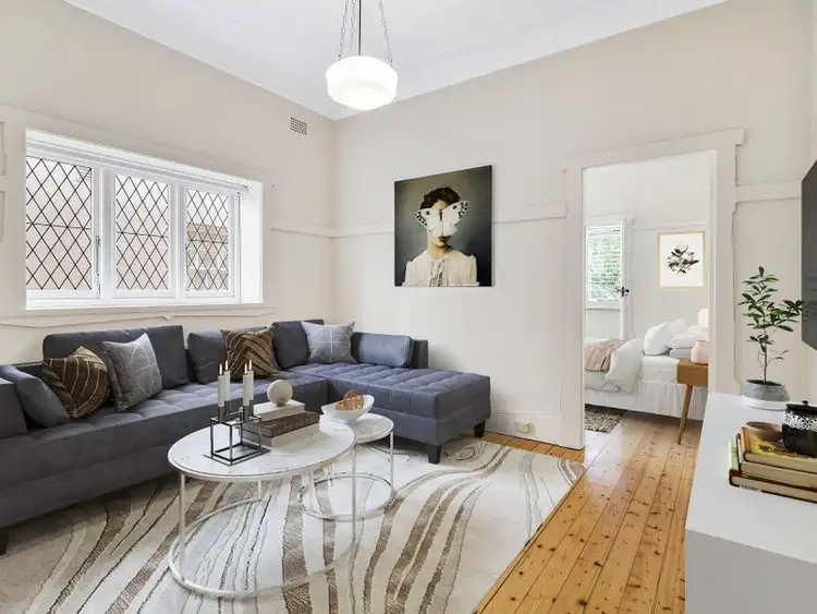 2/61 Shadforth Street