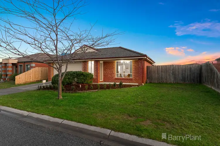 28 Red Gum Circuit, Pakenham VIC 3810