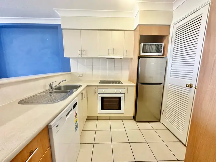 Fourth view of Homely apartment listing, 3058/2633 Gold Coast Highway, Broadbeach QLD 4218