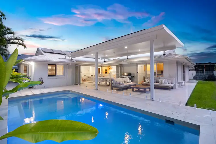 2 Kallatina Court, Mount Coolum QLD 4573