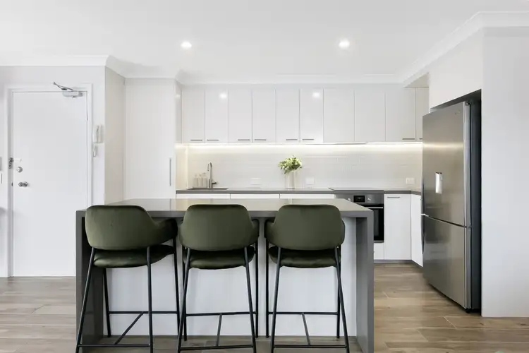 Fourth view of Homely unit listing, 8/60 Albatross Avenue, Mermaid Beach QLD 4218