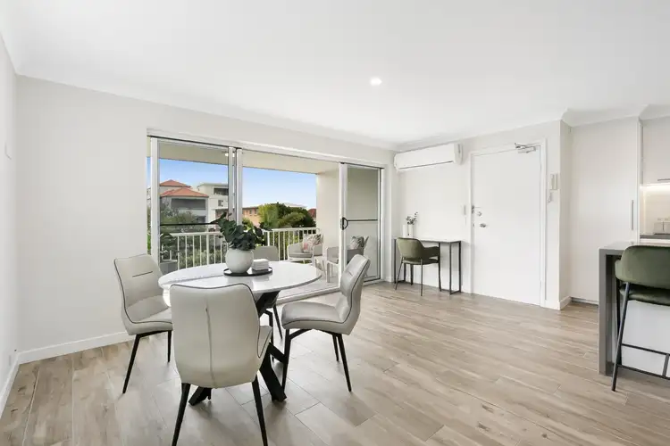 Fifth view of Homely unit listing, 8/60 Albatross Avenue, Mermaid Beach QLD 4218