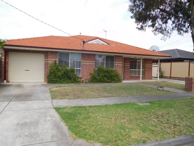1/66 Bartlett Crescent