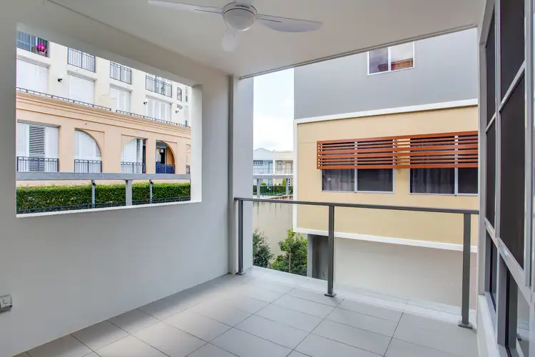Fifth view of Homely townhouse listing, 62/3031 The Boulevard, Carrara QLD 4211
