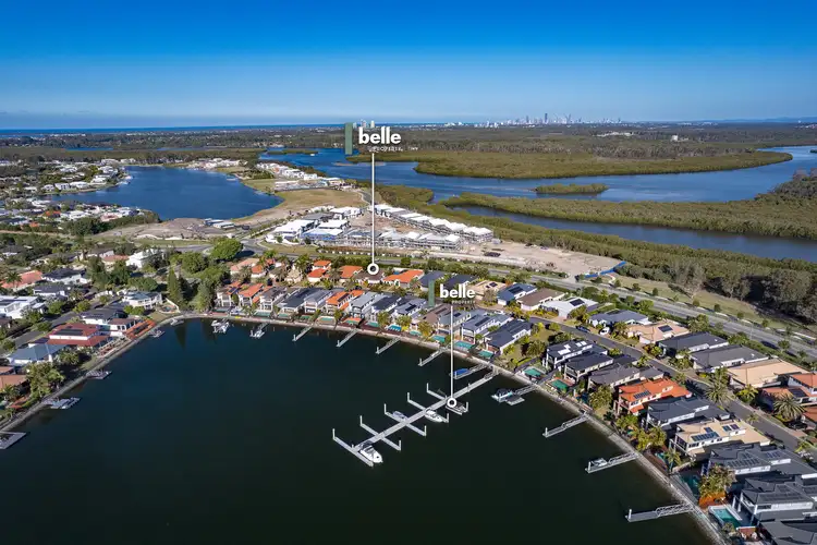 554 Oyster Cove Promenade, Helensvale QLD 4212