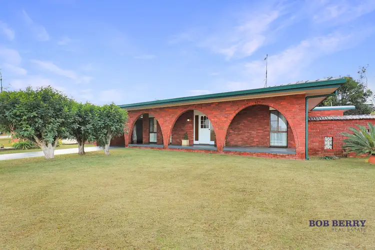 4 Coral Crescent, Dubbo NSW 2830