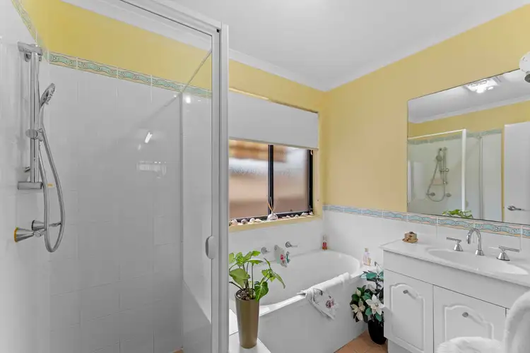 Fourth view of Homely house listing, 2 Princeton Court, Lake Munmorah NSW 2259