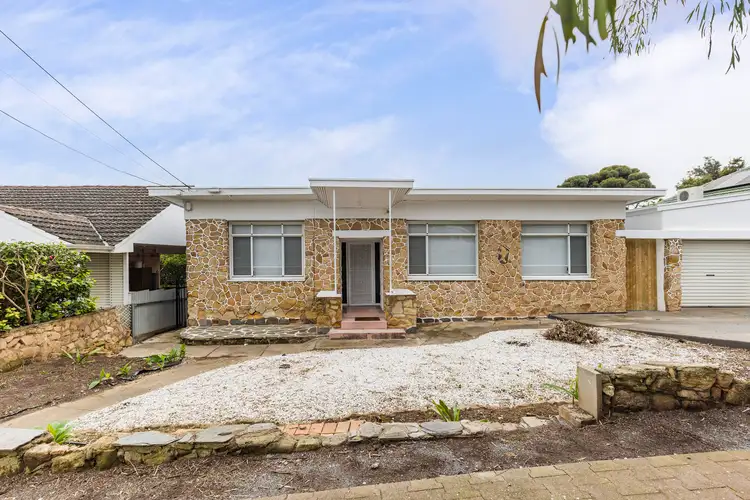 24 Thomas Street, Seacliff Park SA 5049