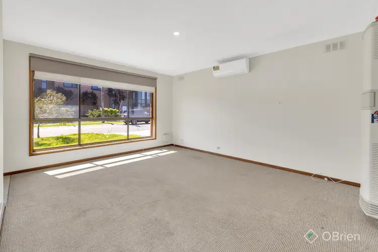 Third view of Homely unit listing, 2/9 Hogan Grove, Werribee VIC 3030