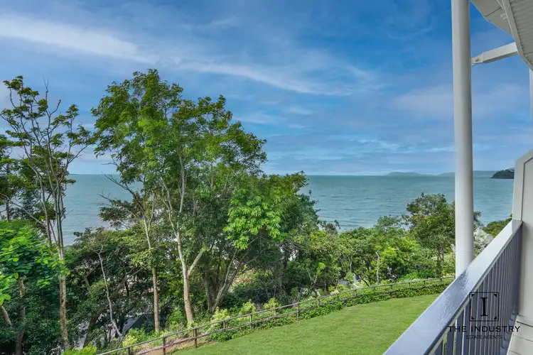 303/92-94 Moore Street, Trinity Beach QLD 4879