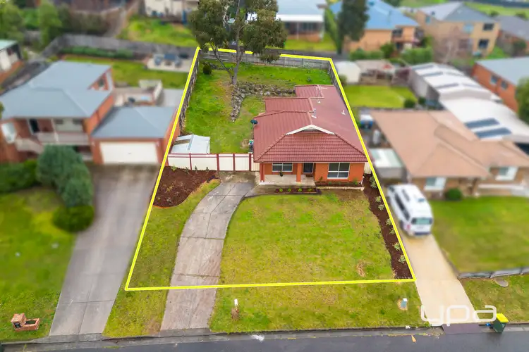 5 Hine Court, Darley VIC 3340