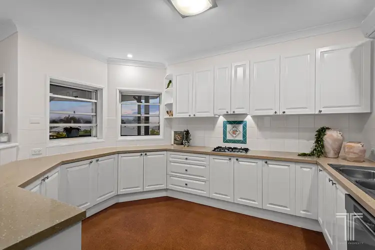 Sixth view of Homely house listing, 83 Delaney Circuit, Carindale QLD 4152