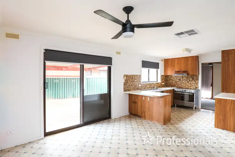 Fourth view of Homely house listing, 5 Kamira Court, Mildura VIC 3500
