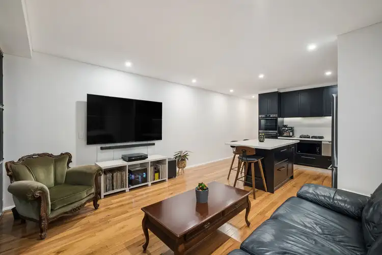 Third view of Homely apartment listing, 401/241-247 Crown Street, Darlinghurst NSW 2010