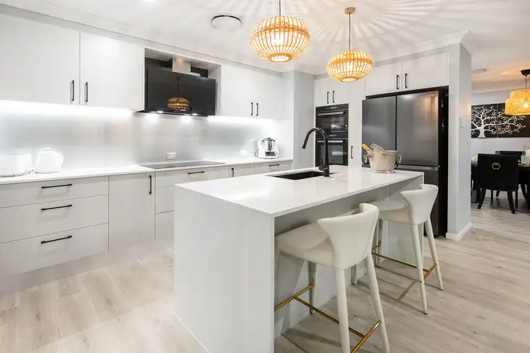 Third view of Homely house listing, 5 Casuarina Way, Helensvale QLD 4212