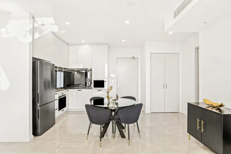 Third view of Homely apartment listing, 704/551 Gardeners Road, Mascot NSW 2020
