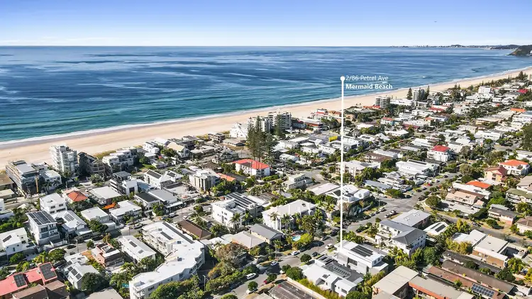 Villa 2/86 Petrel Avenue, Mermaid Beach QLD 4218