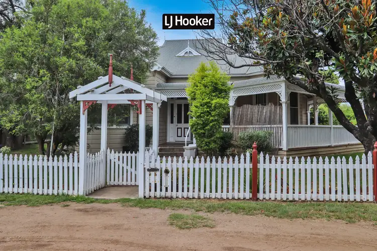 19 Chester Street, Inverell NSW 2360